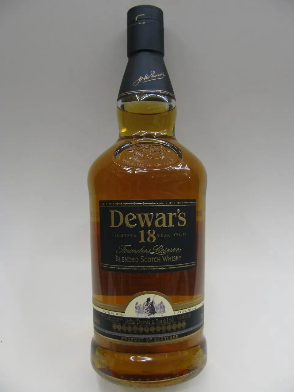 Dewar's 18yr Founders Reserve - Image 7