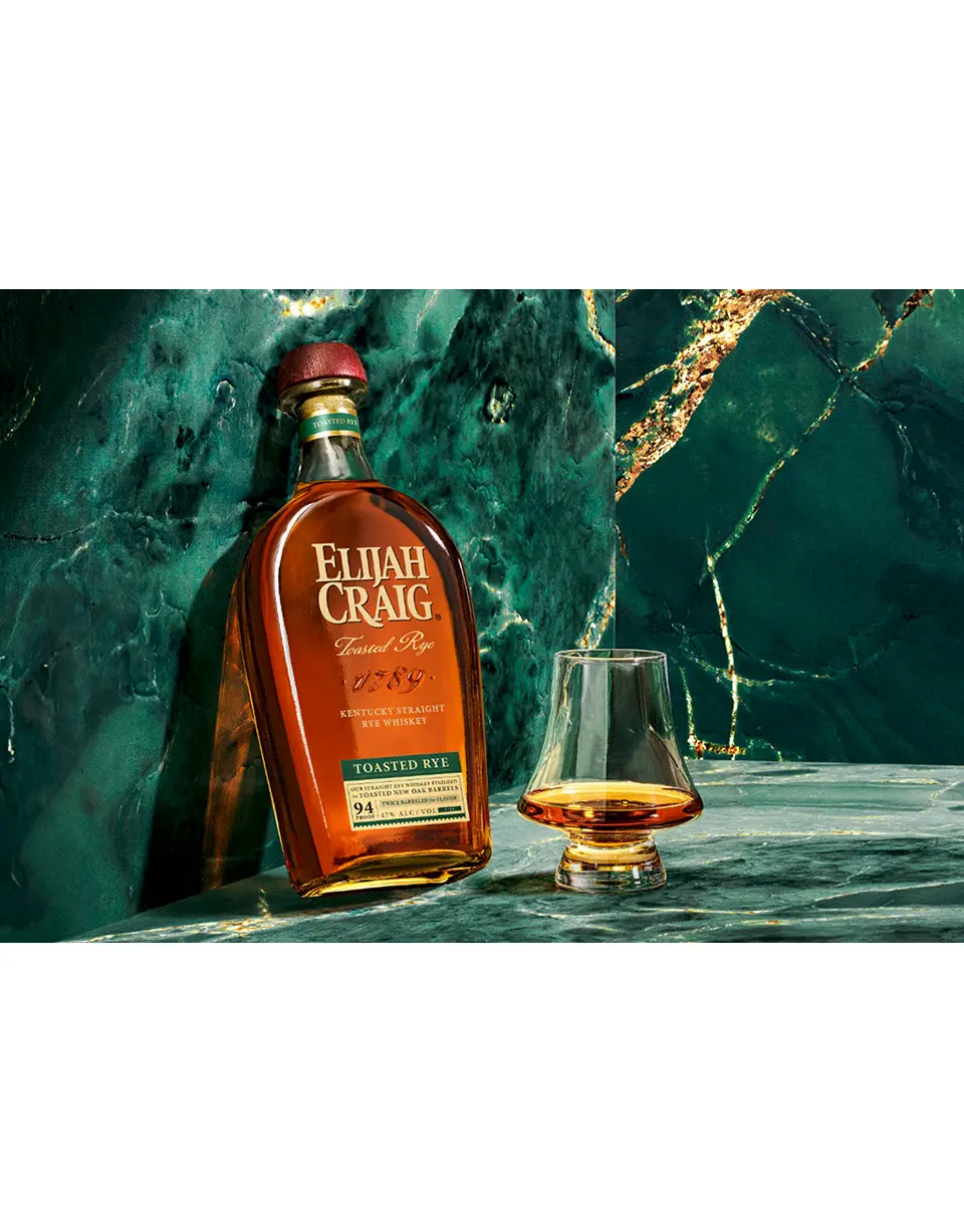 Elijah Craig Toasted Rye Whiskey - Image 2