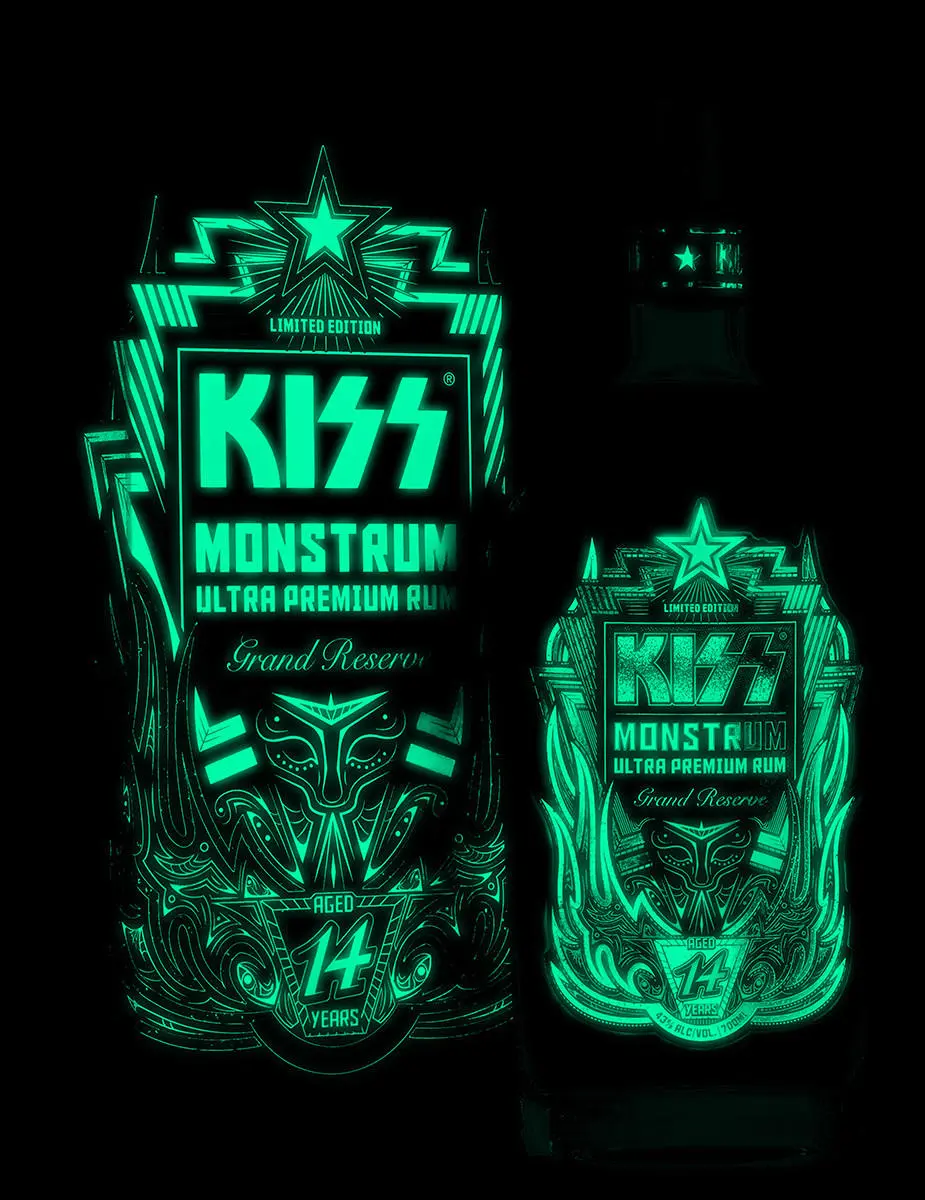Kiss Monstrum Ultra Premium Rum - Image 2