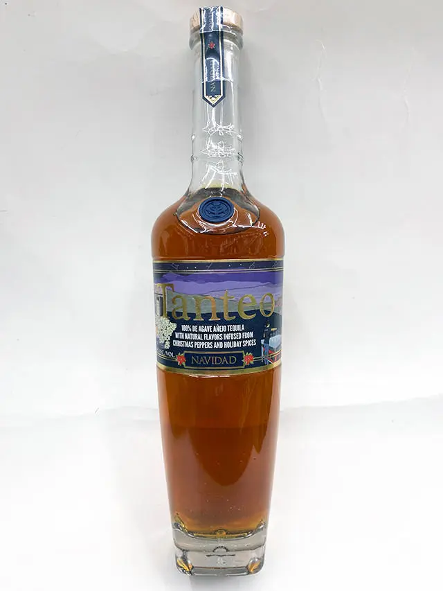 Tanteo Navidad Tequila 750ml - Image 2